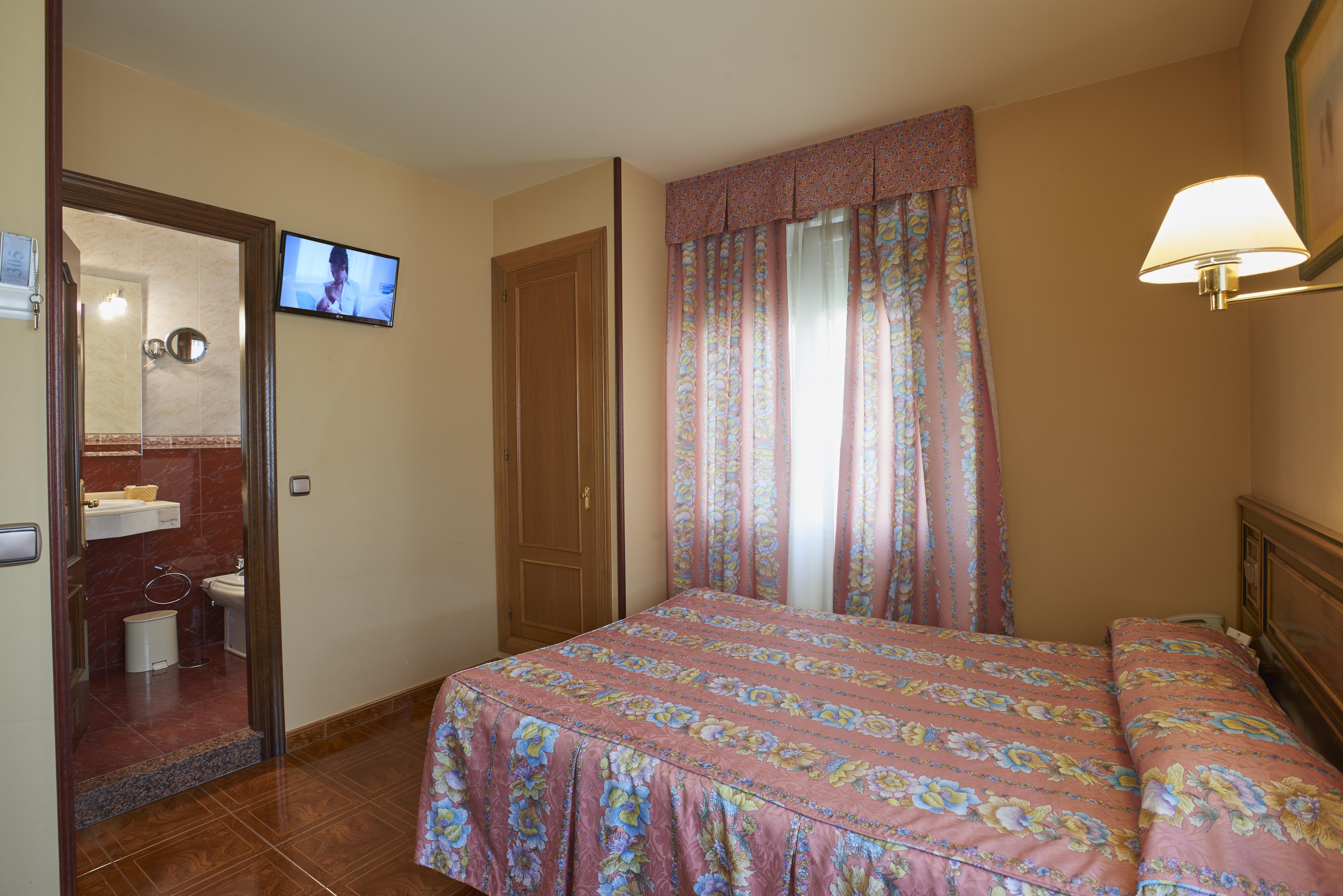 Hotel Y Casona El Carmen Perlora Dış mekan fotoğraf